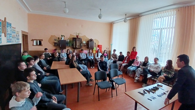 Учні Лановецької школи №2